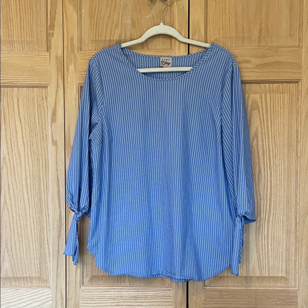 Como Vintage Blue and White Pinstripe Blouse with Bow Sleeves Women’s XL